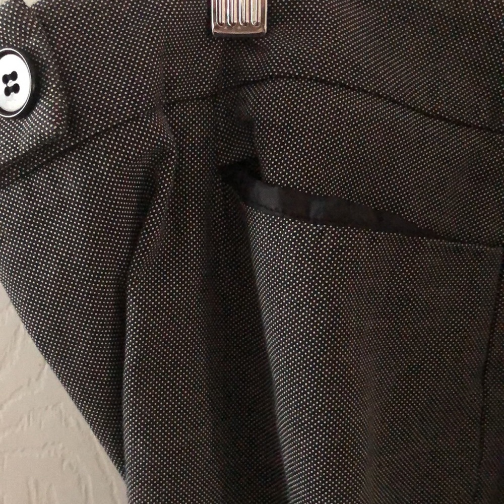 Talbots capris - Picture 3 of 6
